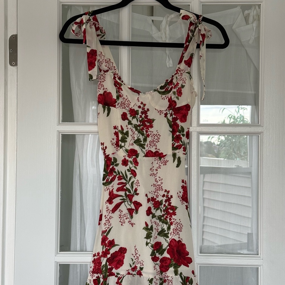Gorgeous Reformation Floral Dress